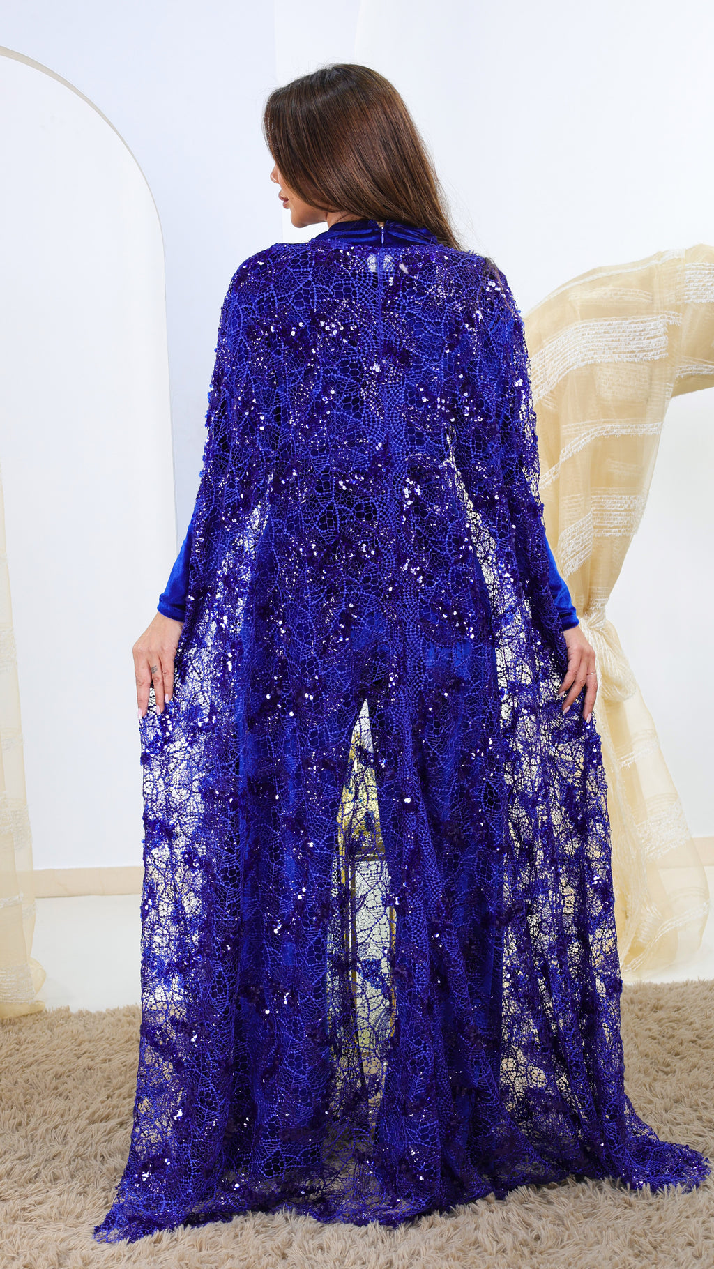 Thuraya Abaya
