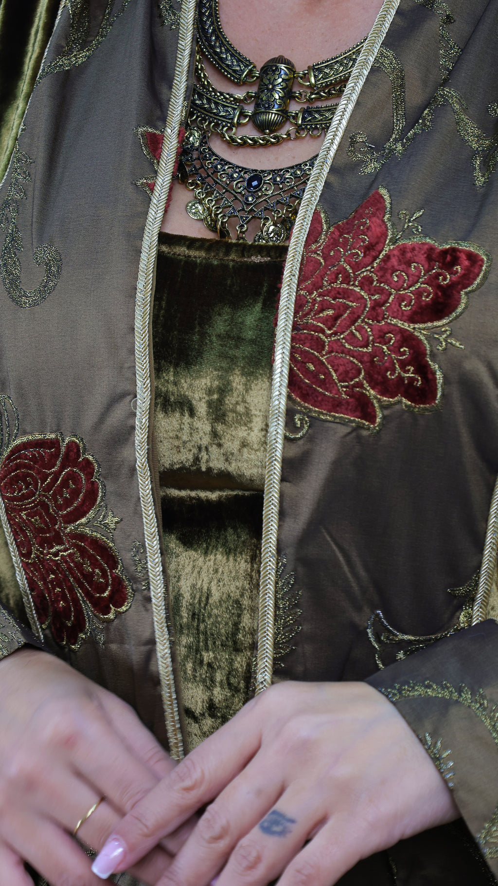 Rawya Abaya